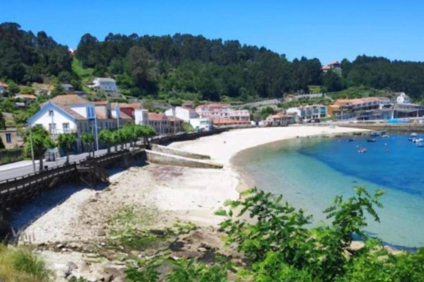 Villa Casa Baja A La Playa Bueu Esterno foto
